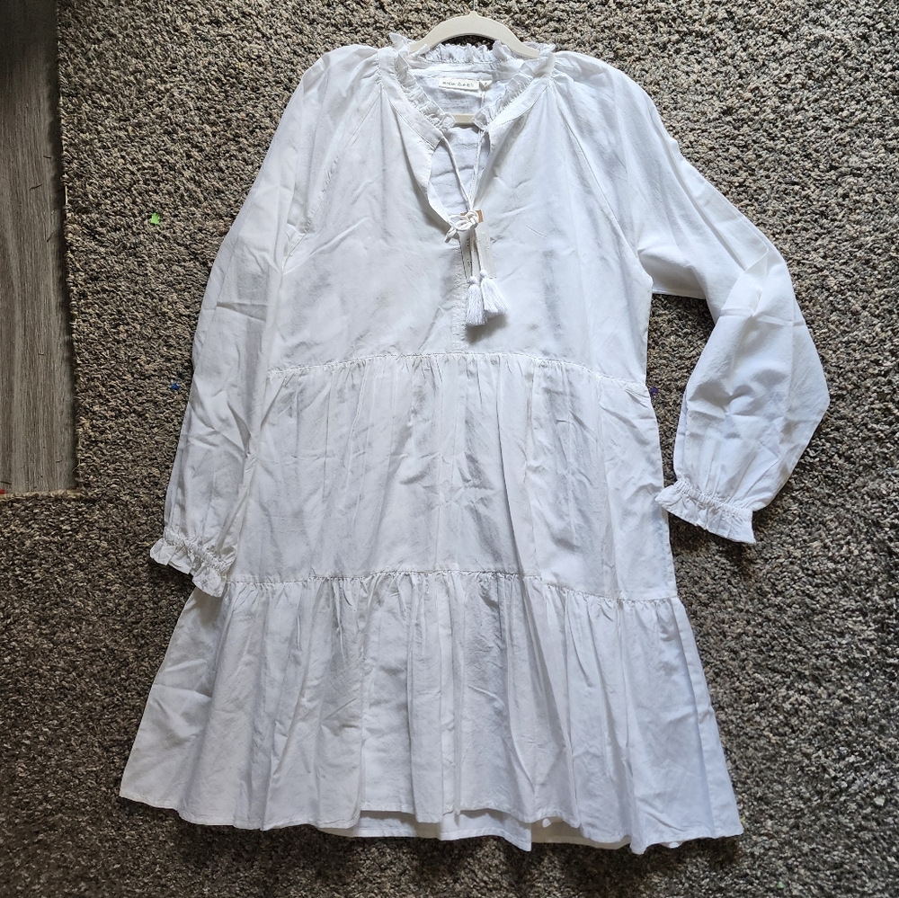 Roller RabbitJanni Tie V-Neck Long Sleeve Ruffle Cuff Waistless Tiered Dress - Picture 9 of 16